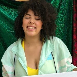 Meet your Posher, Shanelle